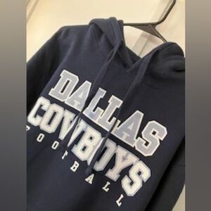 NFL Dallas Cowboys Navy Swearshirt /Hoodie - NWT - Size LARGE